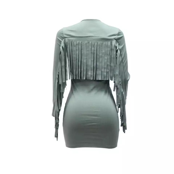 Dress - Picture 3 of 5